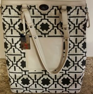 NWT Petunia Pickle Bottom Fresco Troubadour Tote